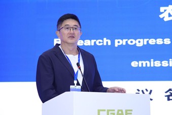 Prof Junyou SHI